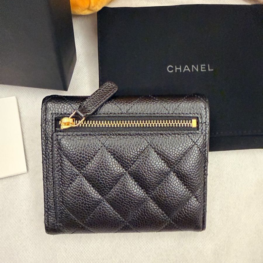 CHANEL 香奈兒 - 黑荔枝牛皮 - 淡金雙C三折短夾-7