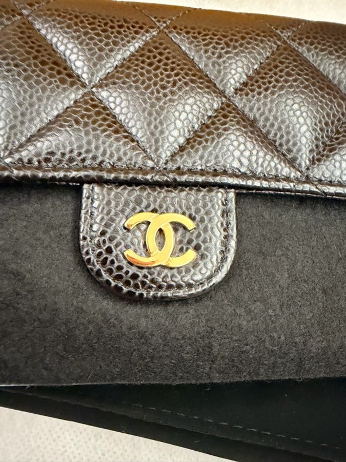 Chanel 香奈兒 95新、全配 購證 - 荔枝皮C金釦長夾-2
