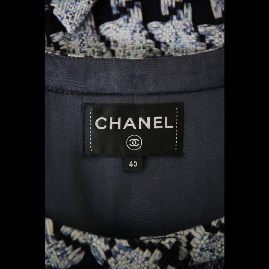 Chanel 19年秋冬预告系列蓝白千鸟格外套马甲套装-10