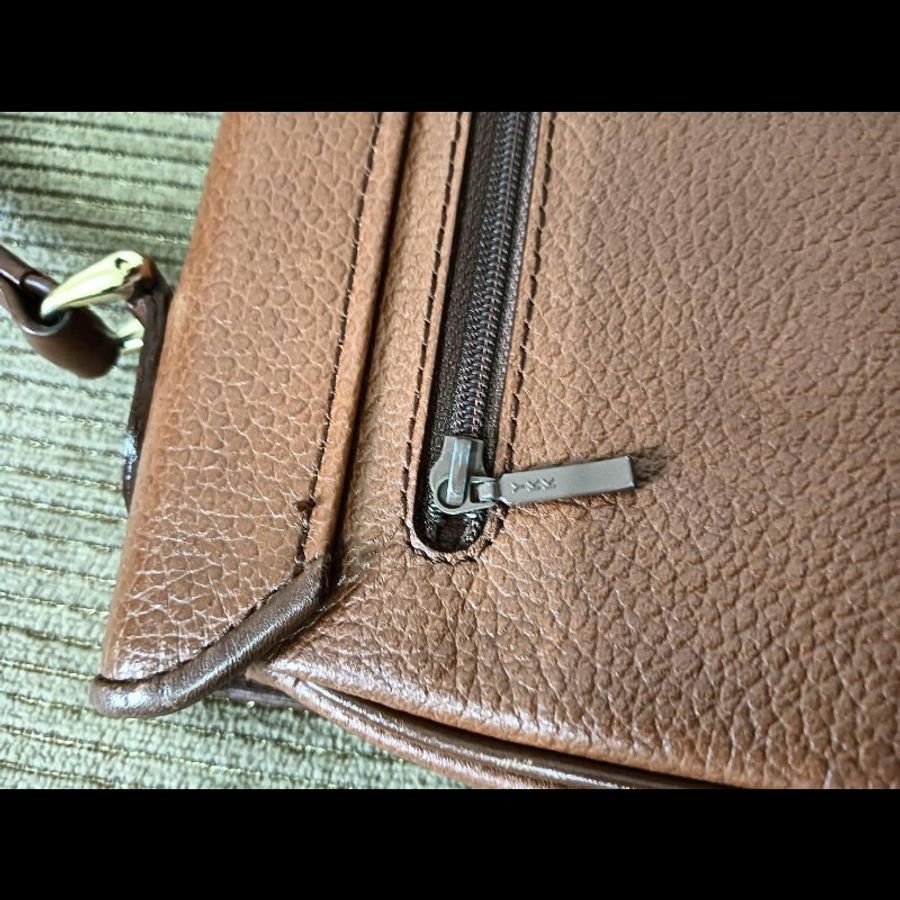 BURBERRY 正版絕版 古董包 全真皮古董包 手提包 肩背 斜背包 附上鏈條背帶 請看商品敘述-13