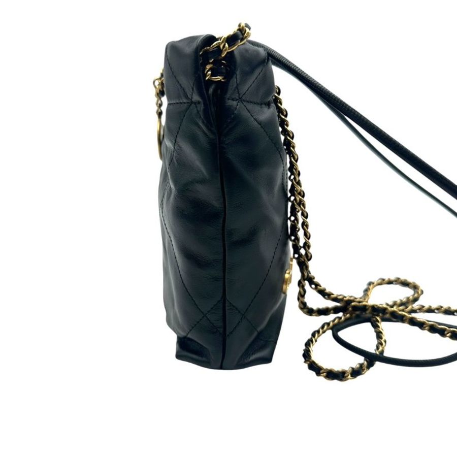 【美收精品】CHANEL 22 Mini Handbag 黑色亮面小牛皮金釦手提包 C-820【隔月月中將轉賣至日本 上架期限30天】-3