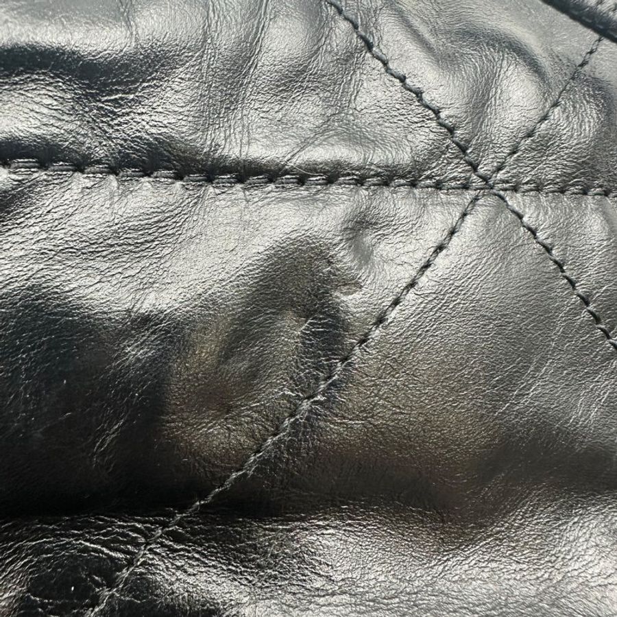【美收精品】CHANEL 22 Mini Handbag 黑色亮面小牛皮金釦手提包 C-820【隔月月中將轉賣至日本 上架期限30天】-11