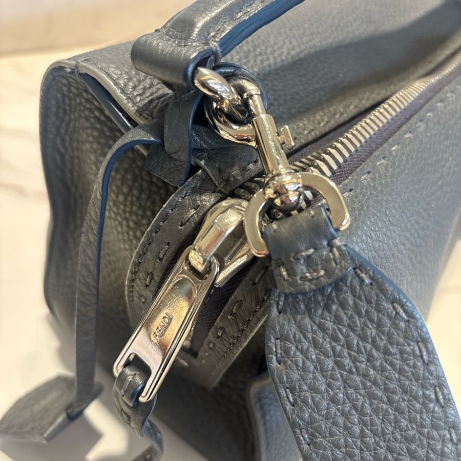 Fendi芬迪LEI SELLERIA 全皮手袋锡器灰-15