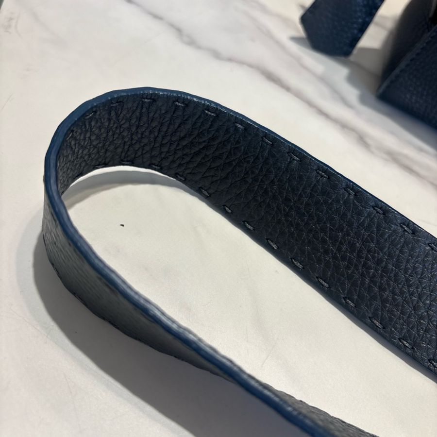 Fendi芬迪LEI SELLERIA 全皮手袋锡器灰-17
