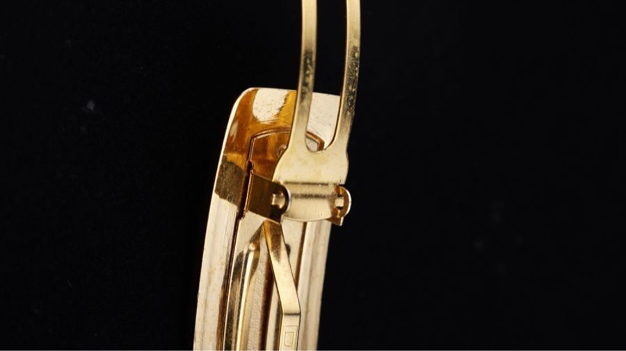 Chanel 97年素金字母刻印发夹-7