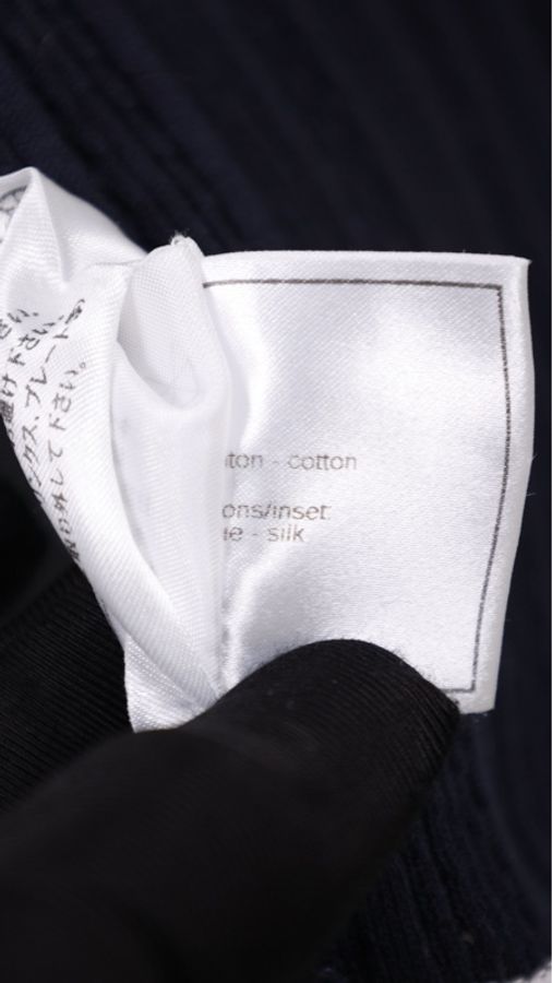 Chanel 06年春夏系列白色蝴蝶结V领滚边深蓝色针织短袖上衣-14