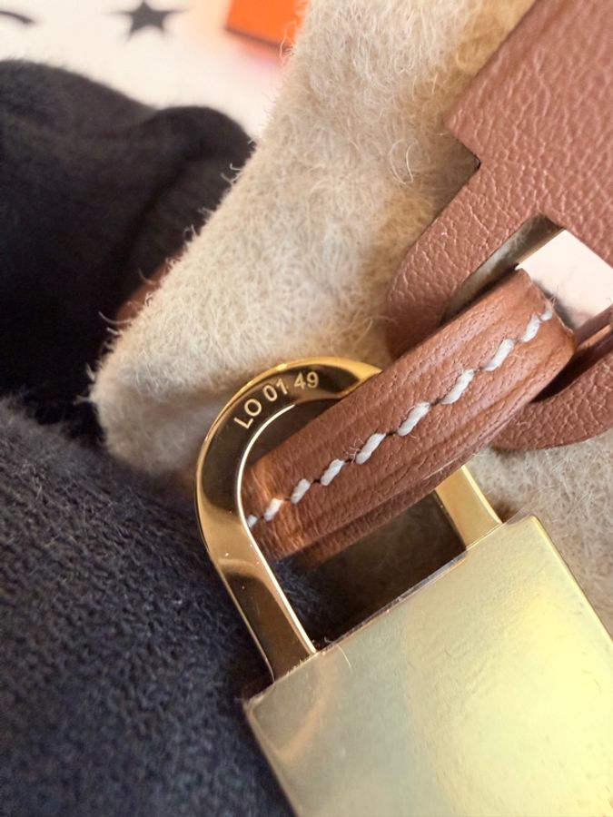 全新✨Hermes✨ O'KELLY PENDANT 鎖頭項鍊掛飾-7