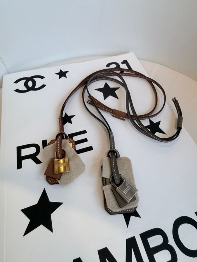全新✨Hermes✨ O'KELLY PENDANT 鎖頭項鍊掛飾-12