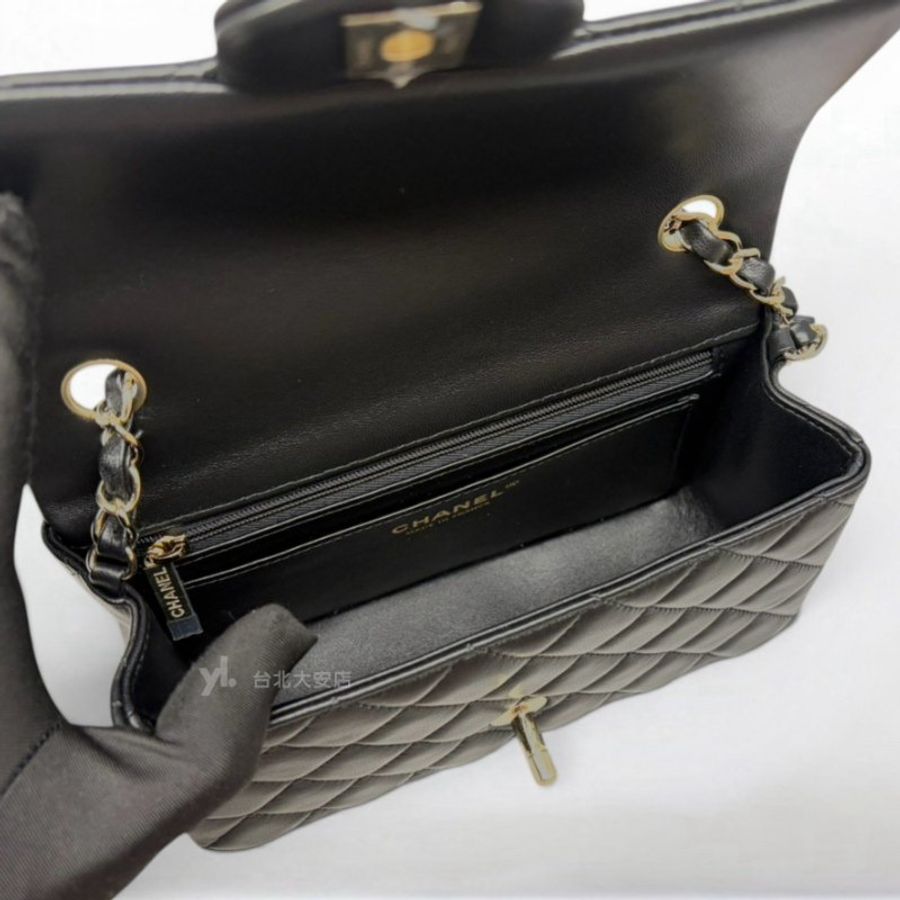 A13434-CHANEL 黑羊皮菱格紋銀釦Coco20口蓋包A69900-5
