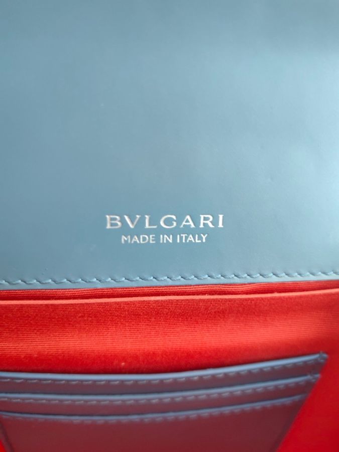 寶格麗Bvlgari 經典蛇頭藍色小號鏈條單肩斜挎包-10