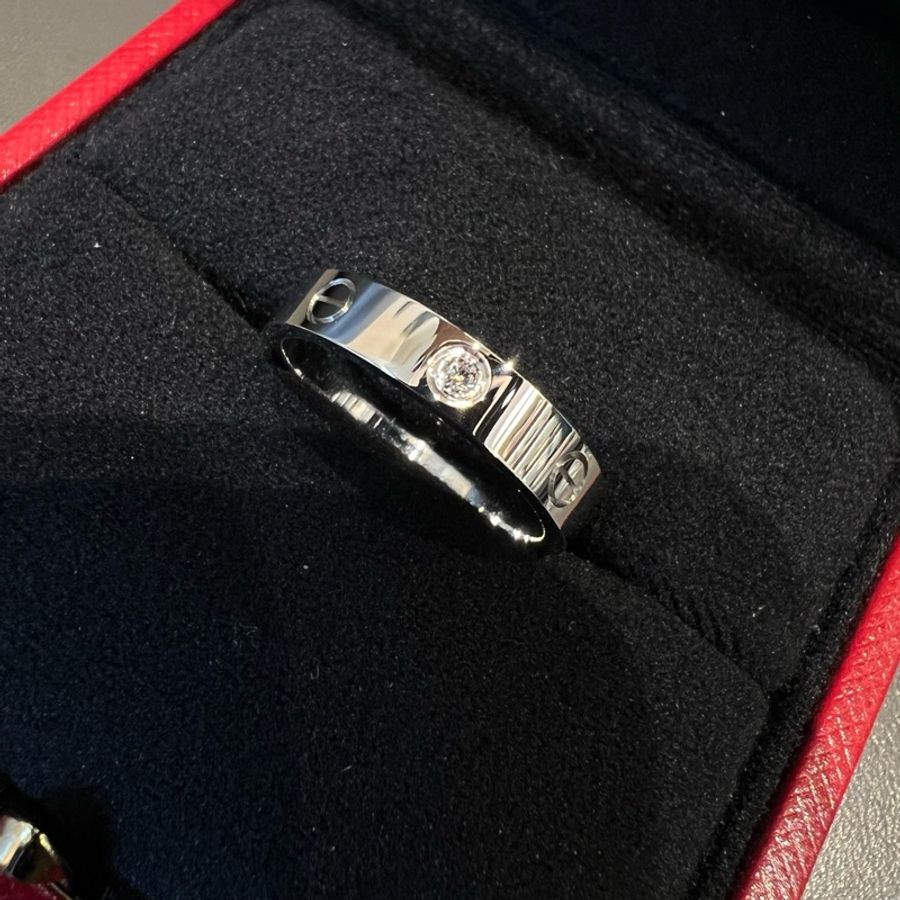 卡地亞 Cartier LOVE系列B40白金窄版單鑽57號-1