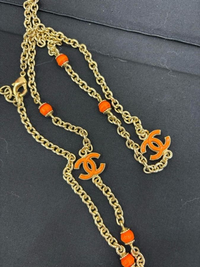 Chanel 香奈兒 雙C項鍊 橘色logo吊墜 金色鏈條-5