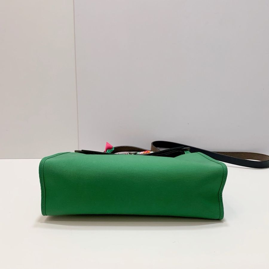 愛馬仕Herbag31 竹子綠帆布拼牛皮 銀扣 C刻 尺寸31x25x10 附件:塵袋鎖鑰匙-4