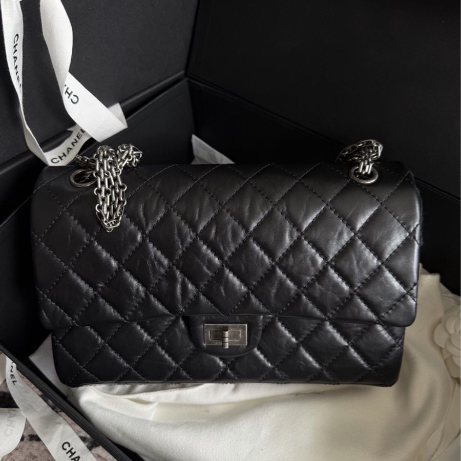 Chanel • 經典黑銀牛皮2.55鏈條包 中號 🈶購證-0