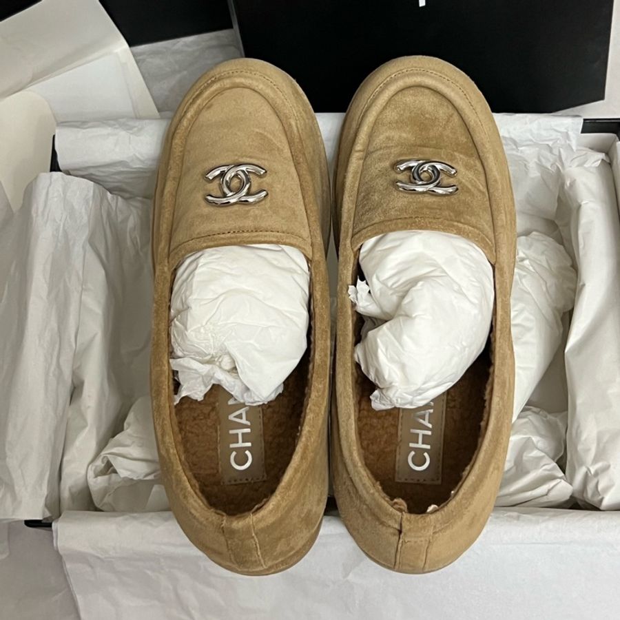 香奈兒Chanel25K羊羔毛樂福休閒鞋38碼 26年1月票-0