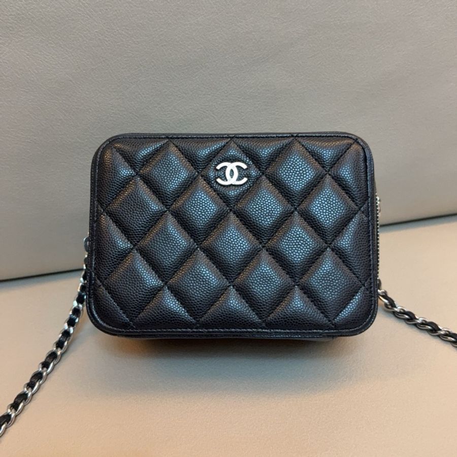 Chanel 香奈兒黑銀牛小盒子 31開-1