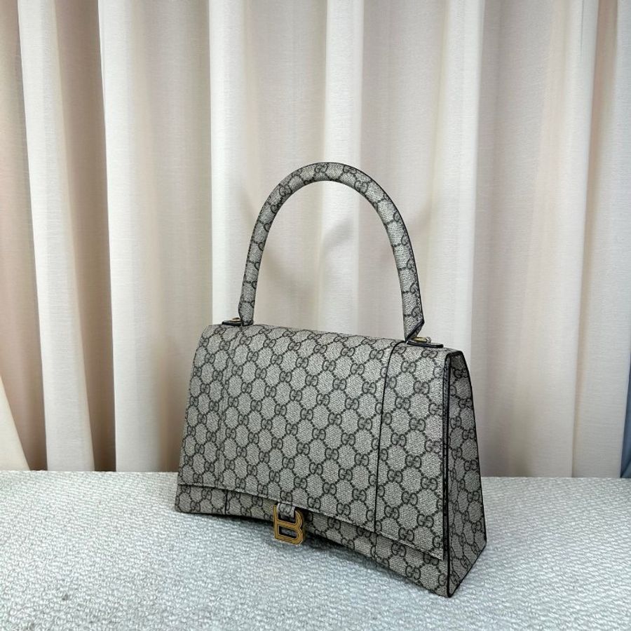 GUCCI x BALENCIAGA聯名款沙漏包 32*11*21cm 98新配件塵袋-4