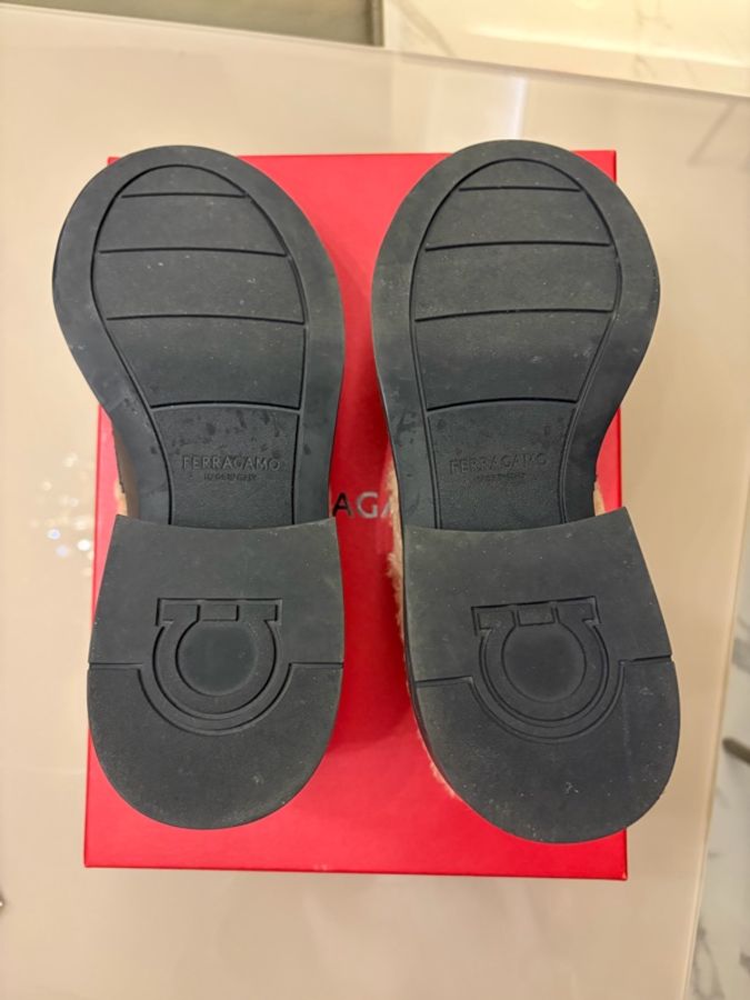 Ferragamo 冬季全新款絨毛樂福鞋-2