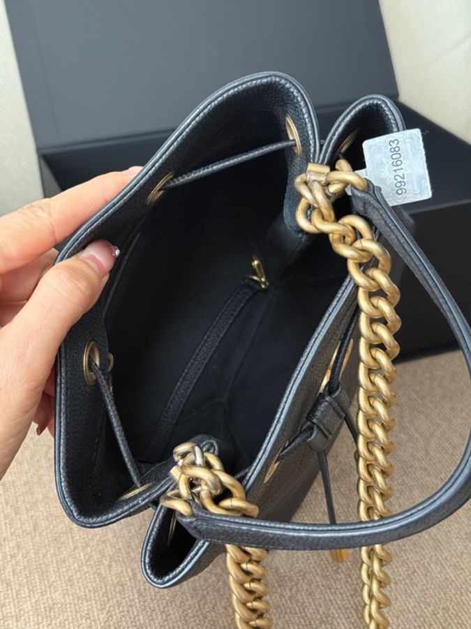 Chanel 香奈兒希臘系列荔枝紋牛皮水桶包30開 可以斜挎 魚子醬牛皮質感耐磨耐造 尺寸20×12cm 配件塵袋-7