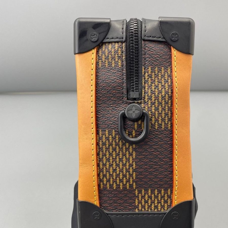 LV nigo聯名soft trunk老花 芯片款25*18*10cm 98新配件塵袋 肩帶-3