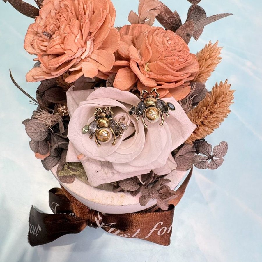 GUCCI 蜜蜂水鑽珍珠針式耳環-4