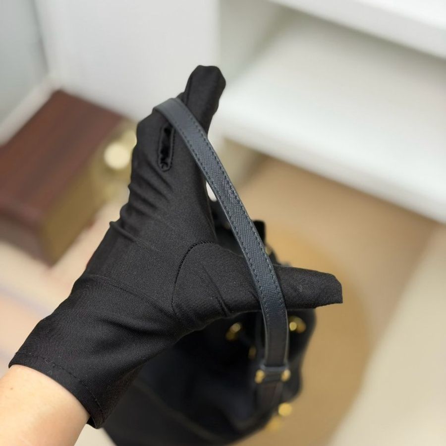 🏷️Prada 普拉達.Duet Re-Nylon 小水桶-9