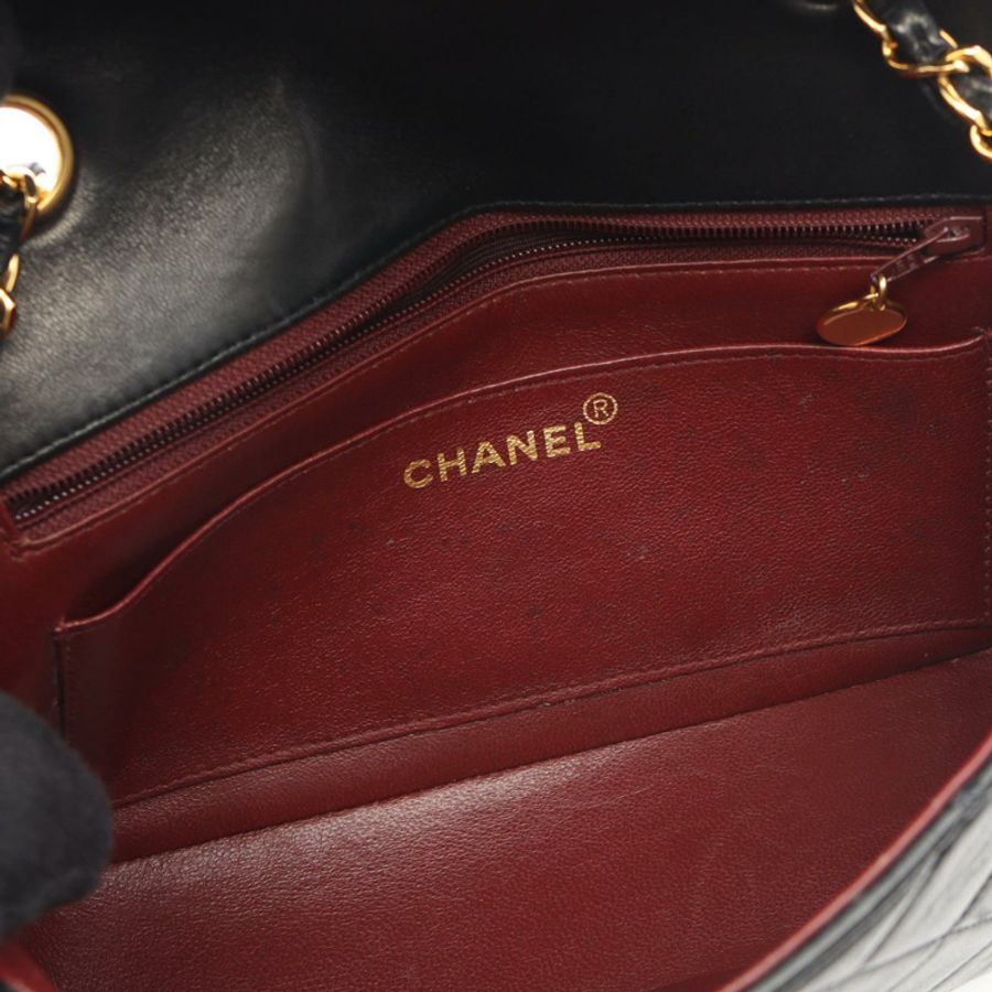香奈兒 (CHANEL) 絎縫 Diana 翻蓋單肩包,羊皮(綿羊皮),黑色,二手,女士-5