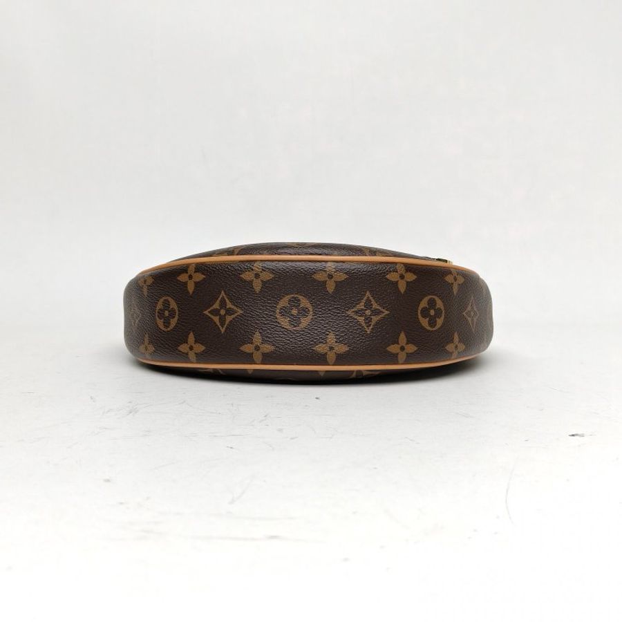 LOUIS VUITTON Loop豌豆包老花PVC金扣晶片肩背包-4