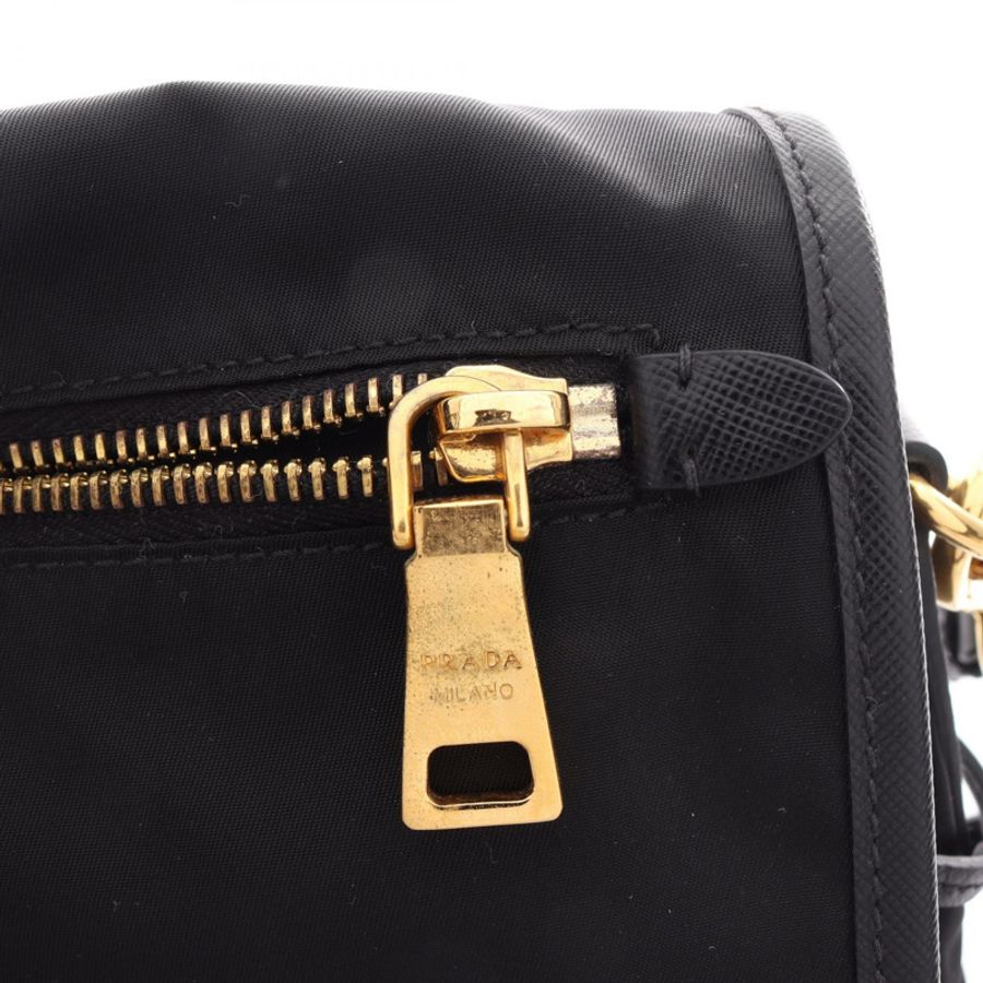 PRADA TESSUTO SAFFIAN 單肩斜背包，尼龍 Saffiano 皮革，黑色，二手-6