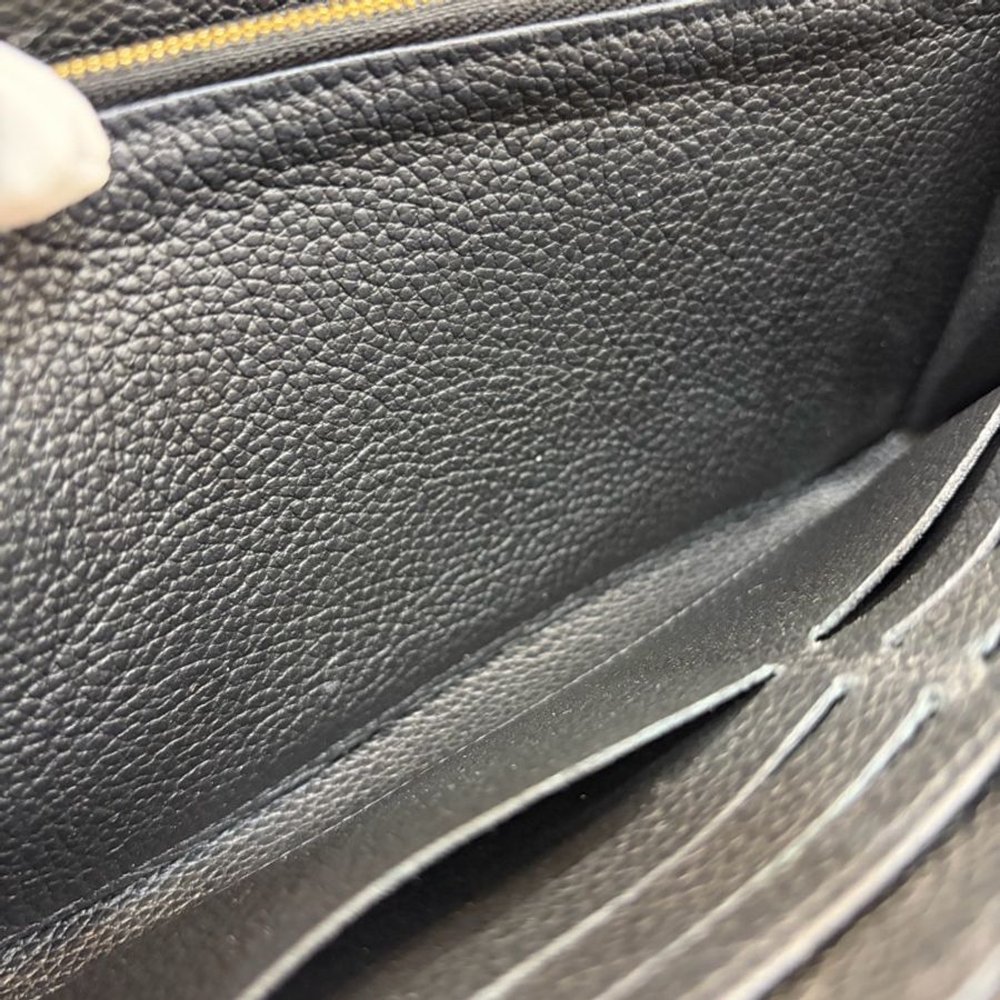 LV M80481 黑色 米白色 金釦 多卡  Monogram Empreinte柔軟粒面壓花牛皮 長夾-47
