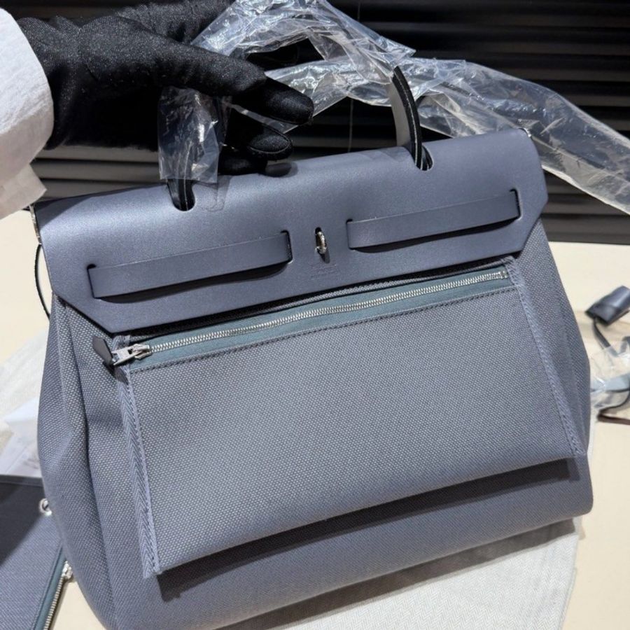 🌈Hermes🌈Herbag 31🧡85石板灰銀扣🧡全新全套有單🌈Stamp G🌟六月單🧡貼膜在🌟herbag31🌟herbag🌟愛馬仕🌟-8