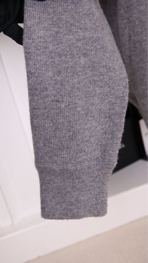Gucci灰粉字母针织连帽毛衣上衣外套-35