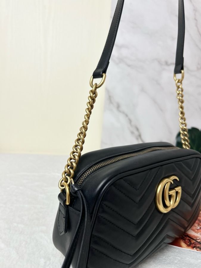 Gucci 雙 G Marmont 中號相機包-33