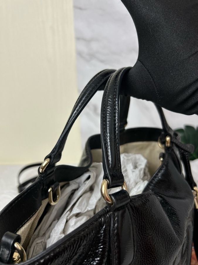 Gucci Soho 漆皮手提斜背-20