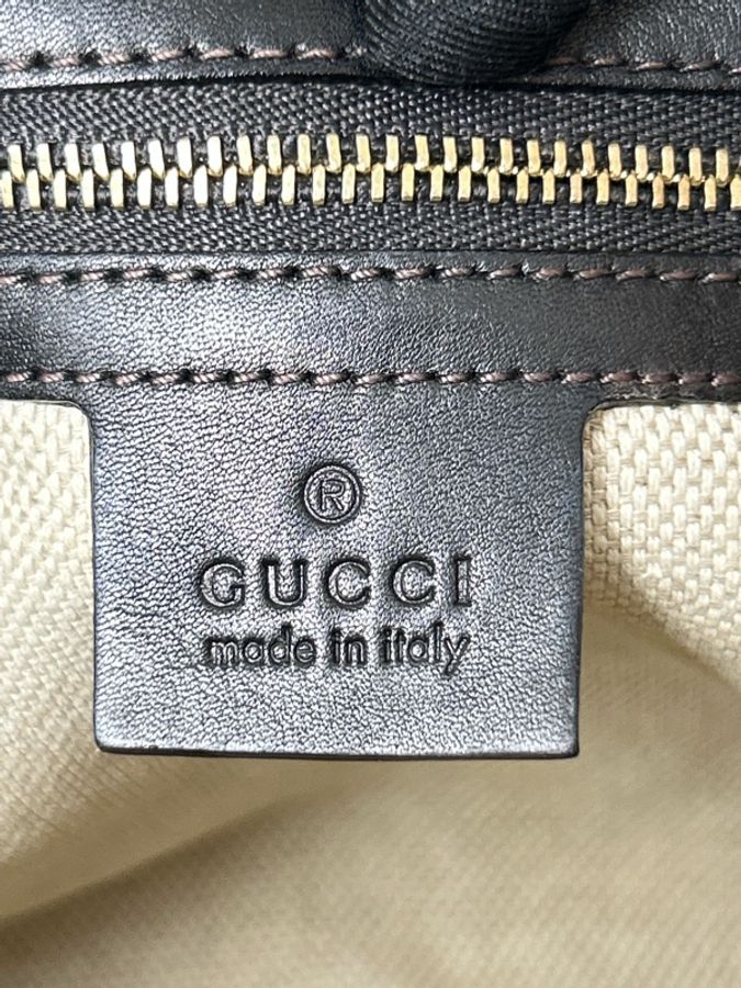 Gucci Soho 漆皮手提斜背-26