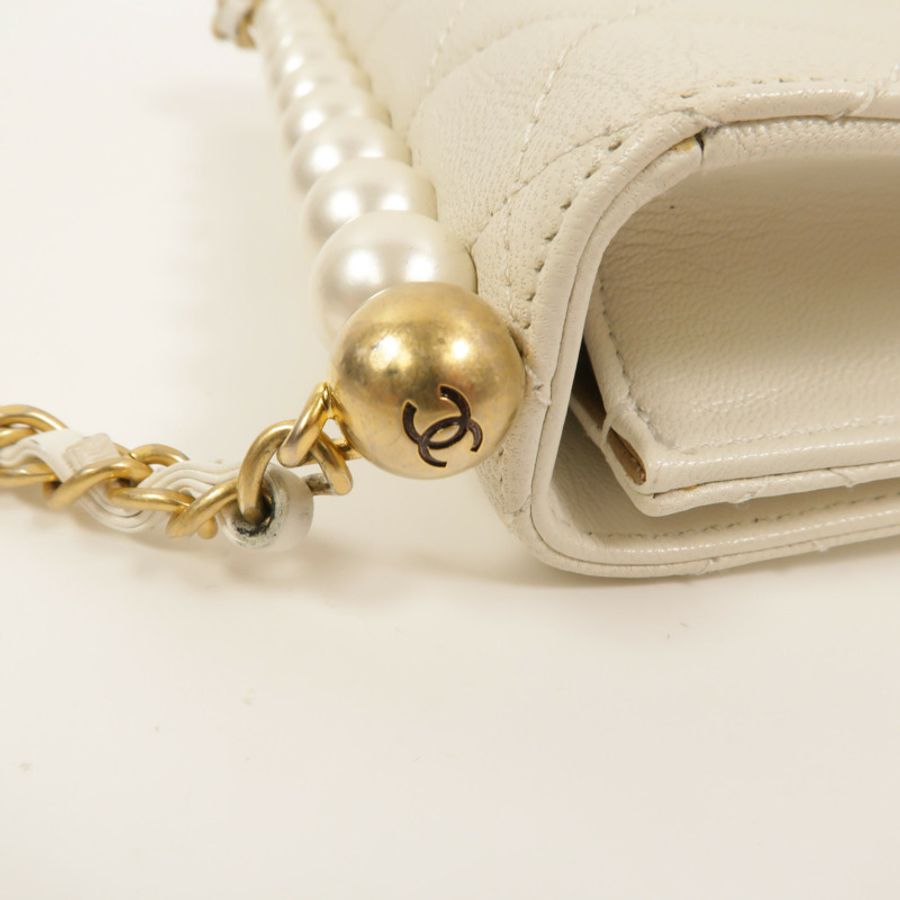 CHANEL 牛皮皮革Chic Pearl Flap Bag鏈帶肩背袋-15
