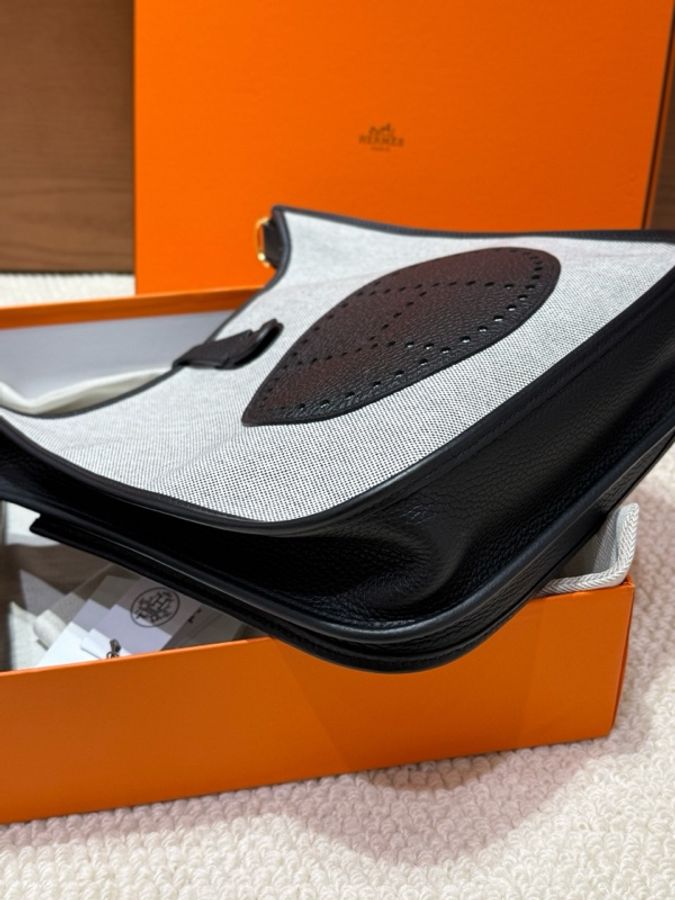 99新 Hermes/愛馬仕 Evelyn伊芙琳29 k刻帆布稀有超少見的熊貓配色-2