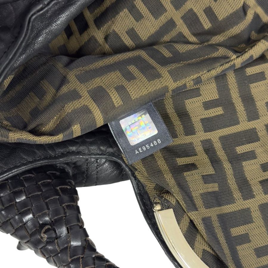 FENDI Spy 肩背包-19