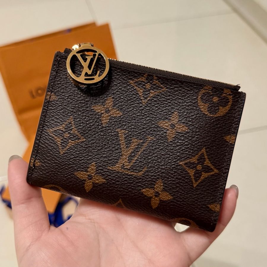 ［全配］Louis Vuitton（LV）Lisa短夾 帆布老花粉色內裏 皮夾-2