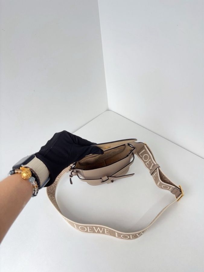 ✨Loewe羅意威|粗肩帶 gate dual mini 燕麥色|99新-9