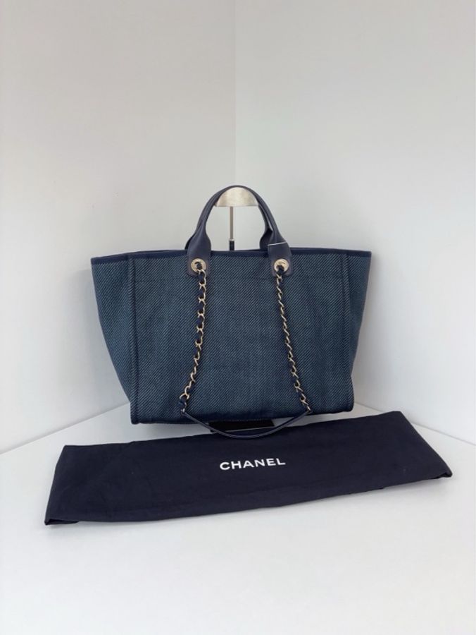 💎Chanel香奈兒|深牛仔字母帆布沙灘包鏈條tote包|99新30開局部有膜-2