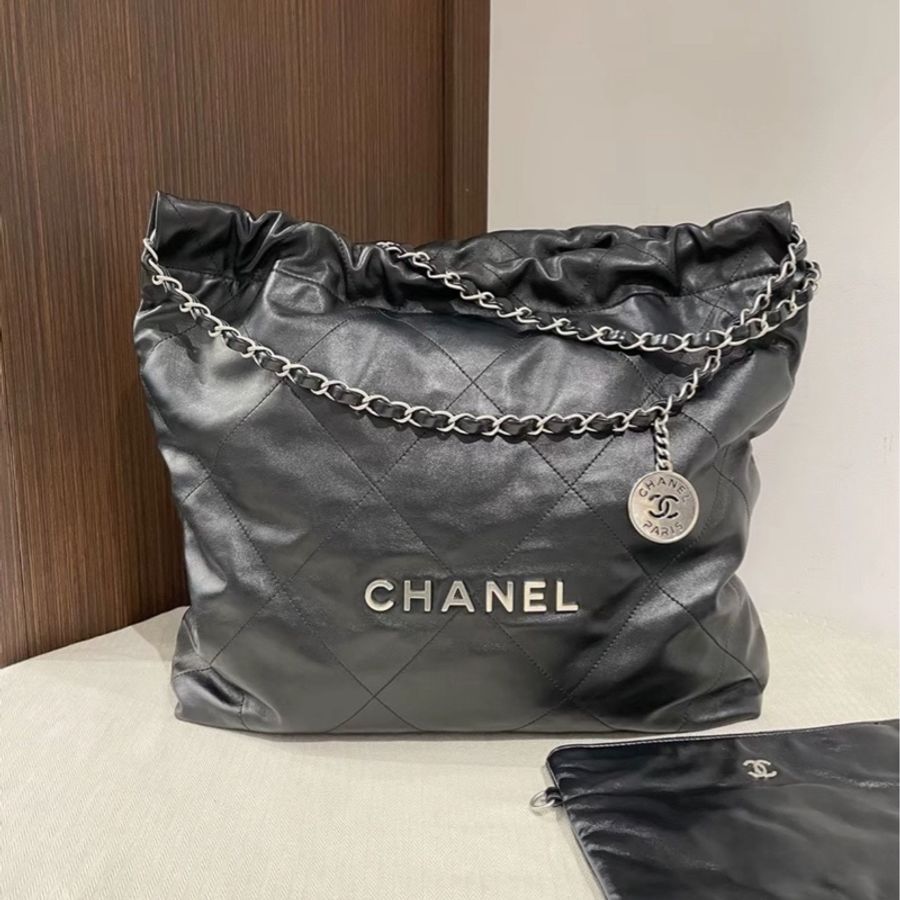 香奈兒黑銀22bag中號-0