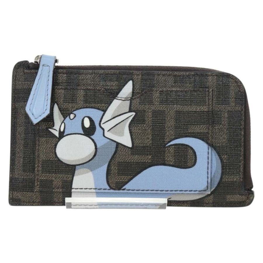 【日本直送】FENDI x FRGMT x POKEMON Zucca Dratini 卡包棕色 8M0489 正品 167474M-12