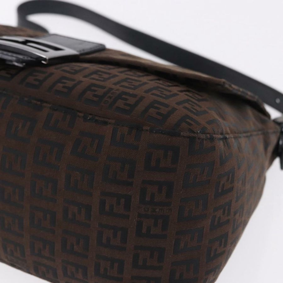 【日本直送】FENDI Zucchino 帆布 Mamma Baguette 單肩包 棕色 銀色 正品 195389V-9