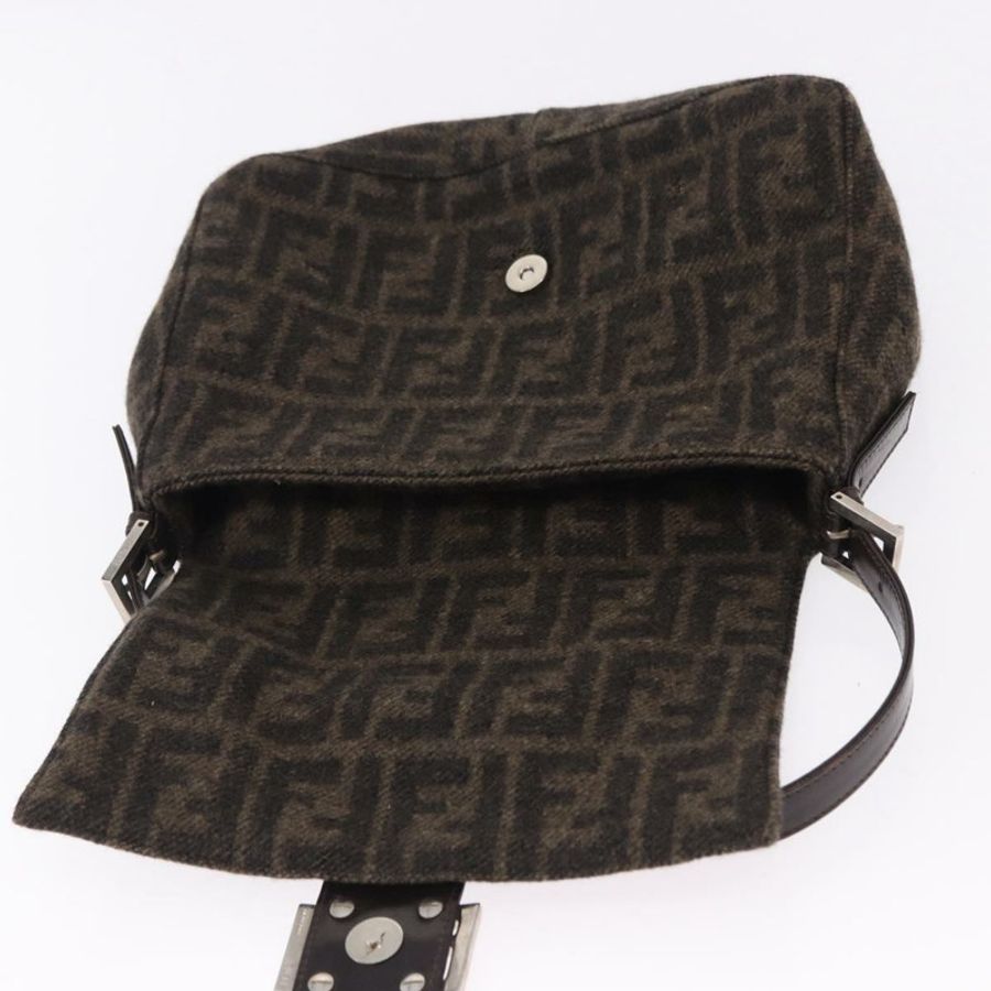 【日本直送】FENDI Zucca Mamma Baguette 單肩包 羊毛 棕色 銀色 正品 BA14700SAV-20
