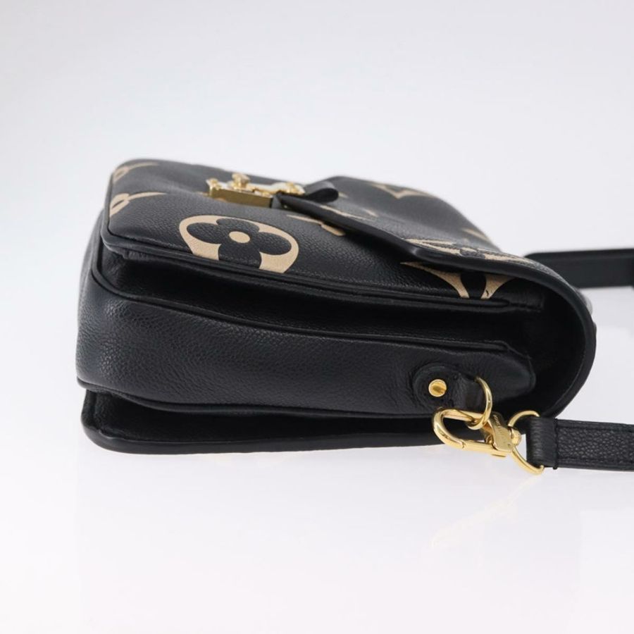 【日本直送】路易威登 Monogram Empreinte Pochette Metis 中型黑 M45773 LV 正品 ka5497SAV-2