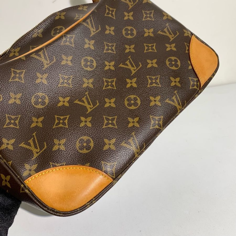 LV 路易威登老花中古牛角包斜挎包 底長30-7