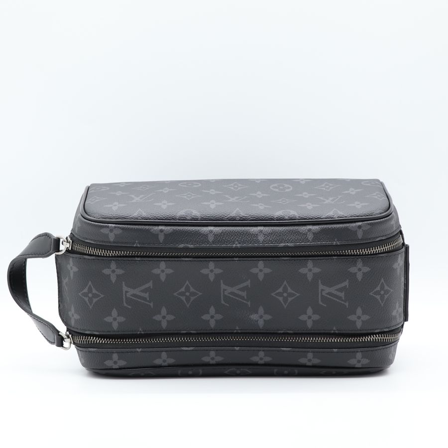 LV Dopp Kit 盥洗包 黑色 原花 手提包 | 雙面塗層帆布M46354-3