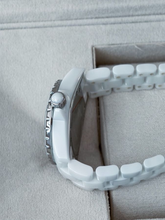 Chanel 香奈兒J12粉鑽刻 33盤 石英 單表 H1476-2