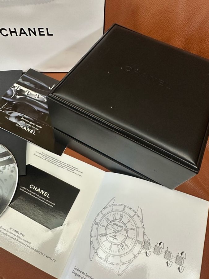 真品CHANEL 香奈兒 經典J12 H2934 Titanium Ceramic 鈦陶瓷 41mm大錶徑 自動上鏈機械腕錶-17